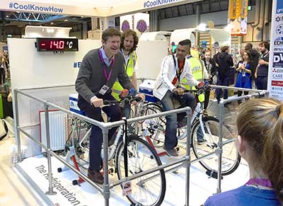 Cool-Science-stand-1