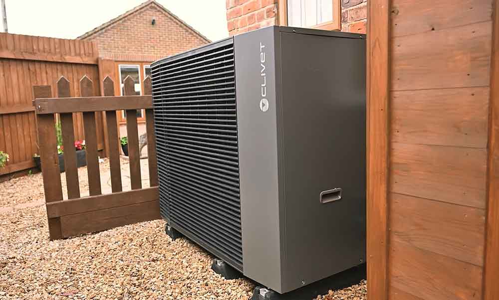 Clivet R290 heat pump replaces LPG